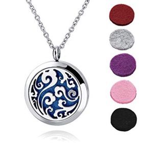 Essential oil diffuser jewelry